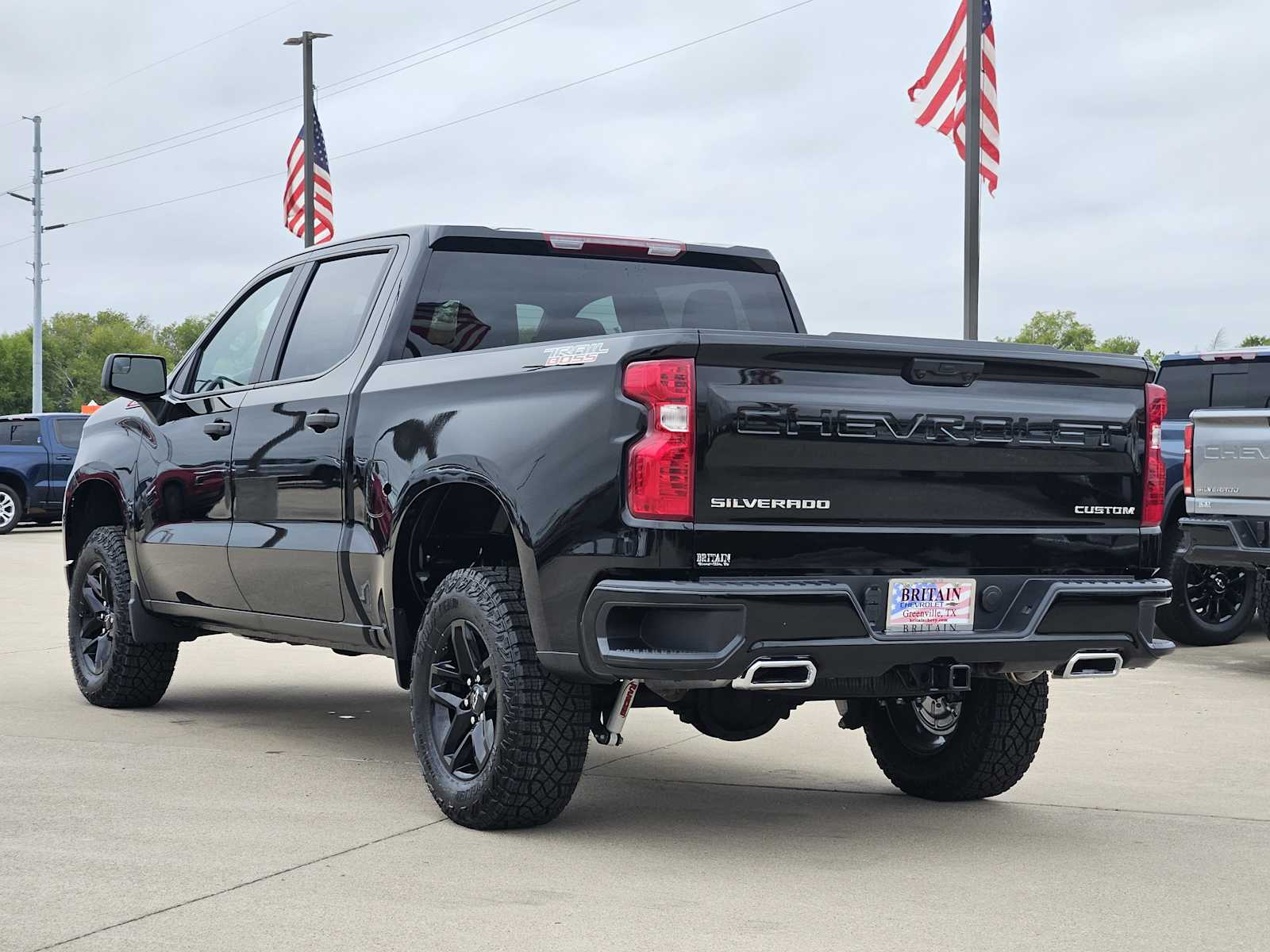 2026 Chevrolet Silverado 1500 Custom Trail Boss photo 3