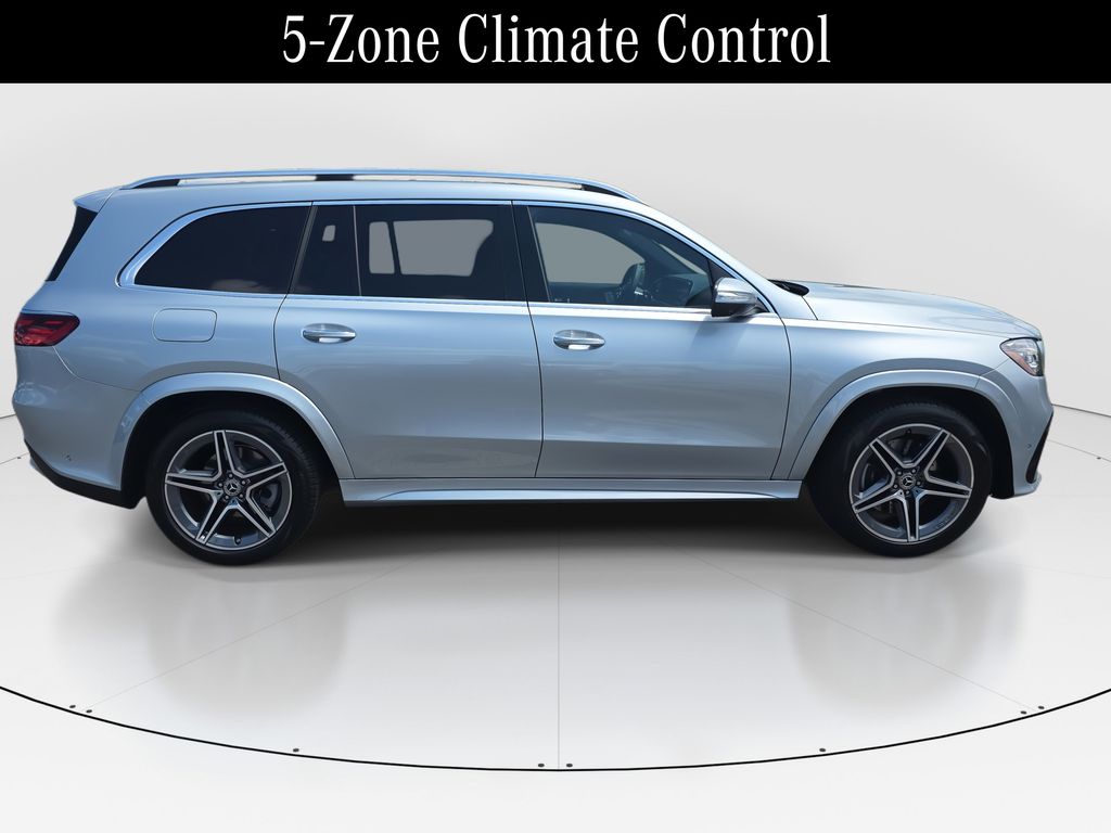 2025 Mercedes Benz GLS 450 4MATIC photo 4