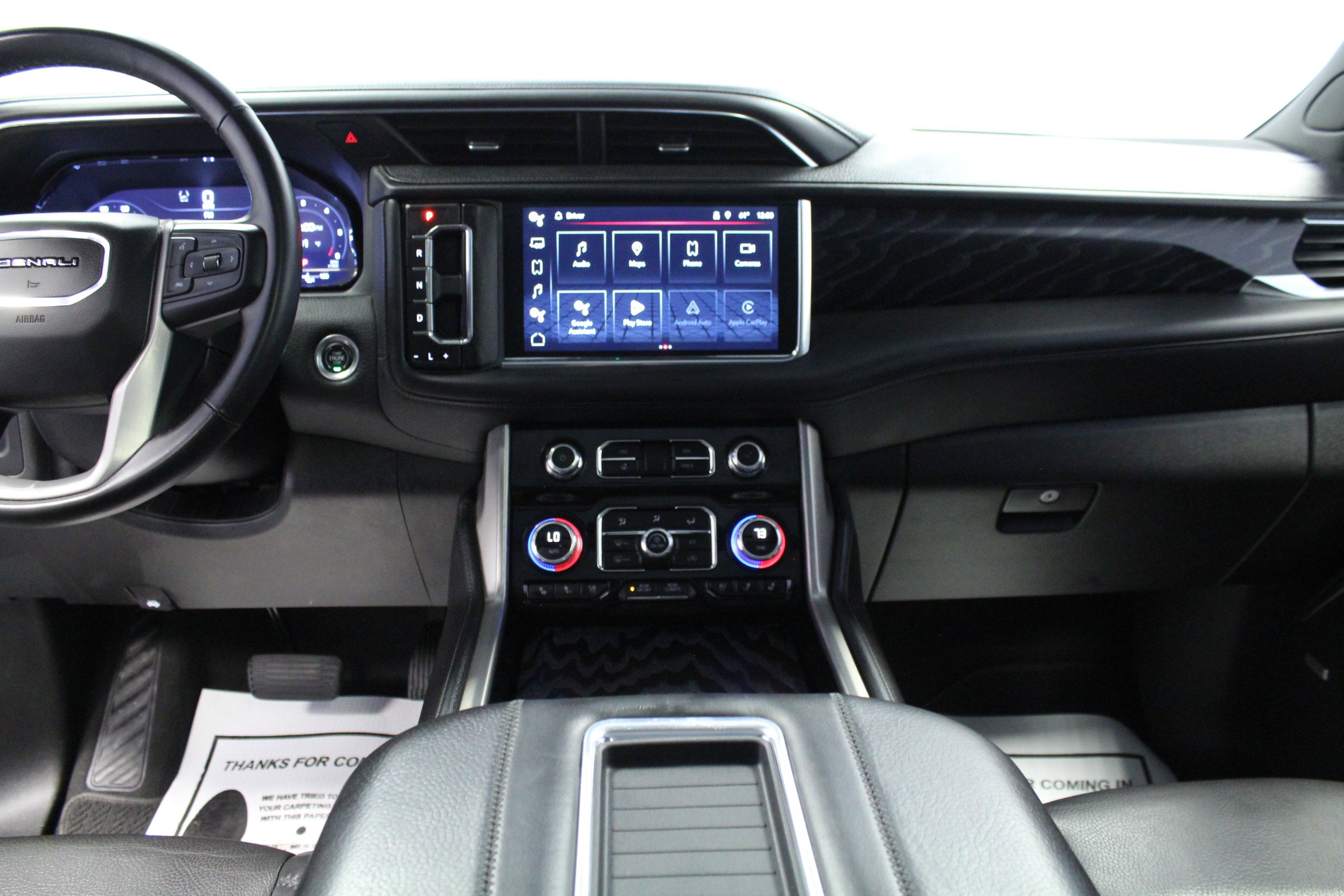 2023 Gmc Yukon Denali photo 17