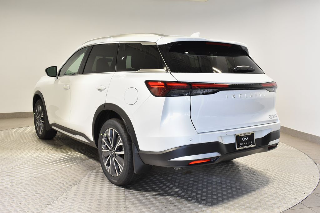 2026 Infiniti QX60 Luxe AWD photo 5