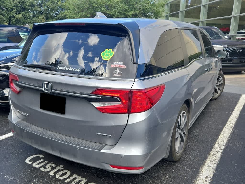 2022 Honda Odyssey Touring photo 4