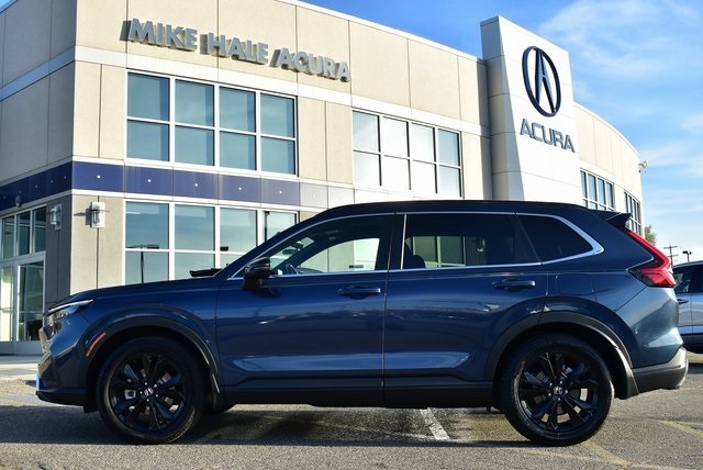 2024 Honda CR-V Hybrid Sport Touring photo 3