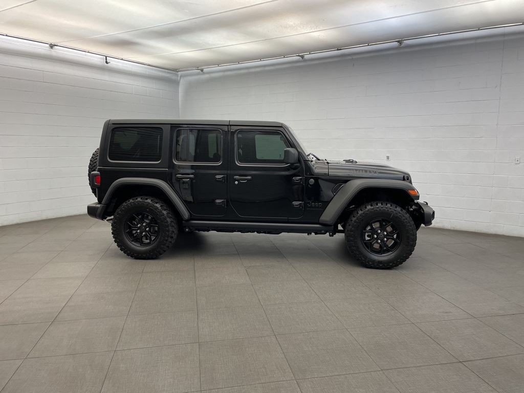 2025 Jeep Wrangler photo 2