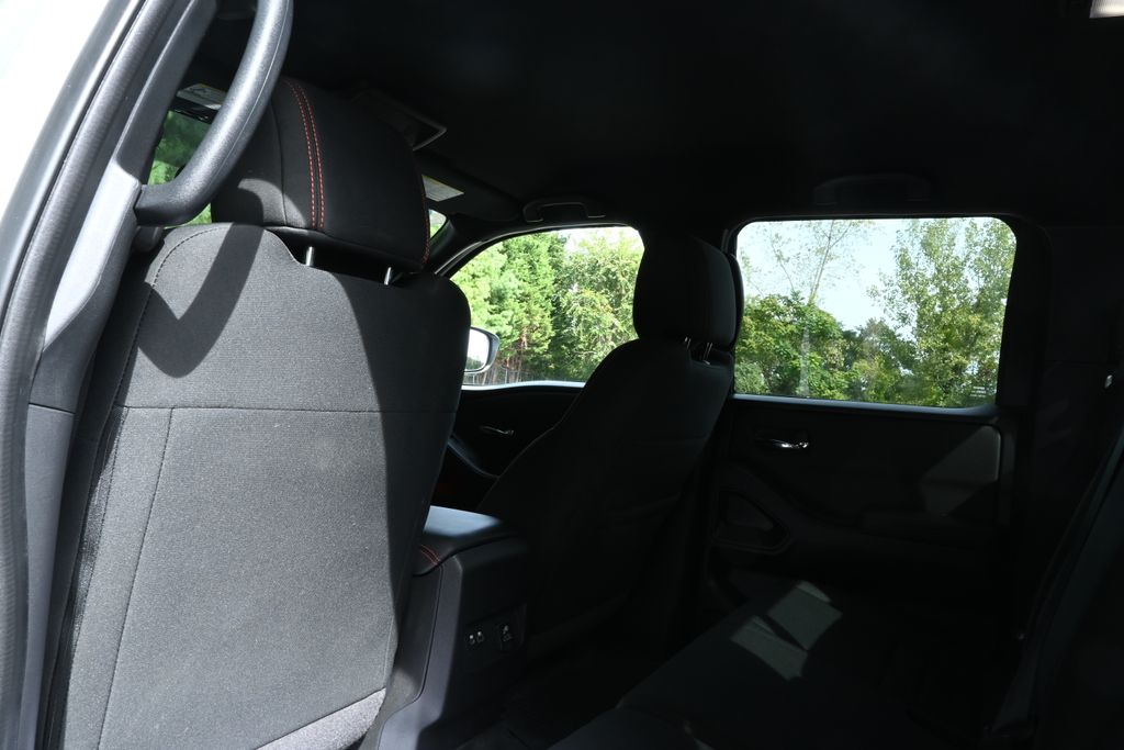 2023 Nissan Frontier PRO-4X photo 28