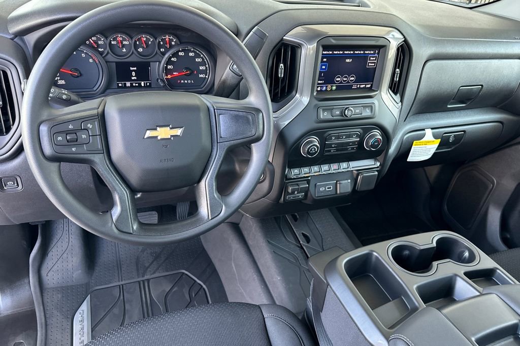 2026 Chevrolet Silverado 1500 photo 12