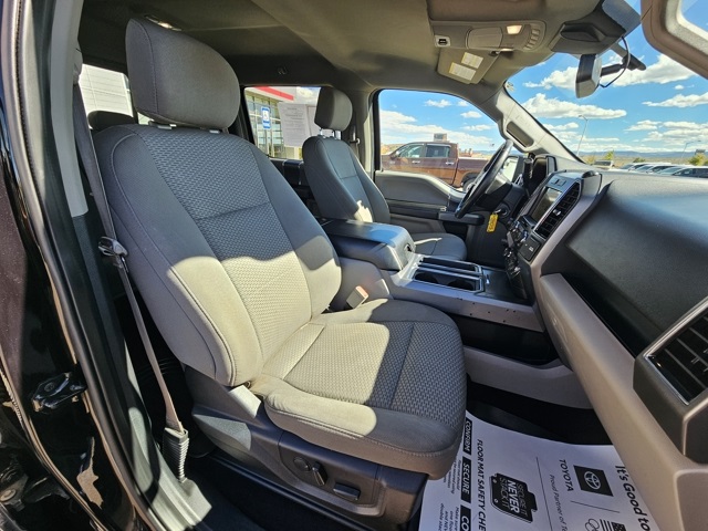 2019 Ford F-150 XLT photo 19