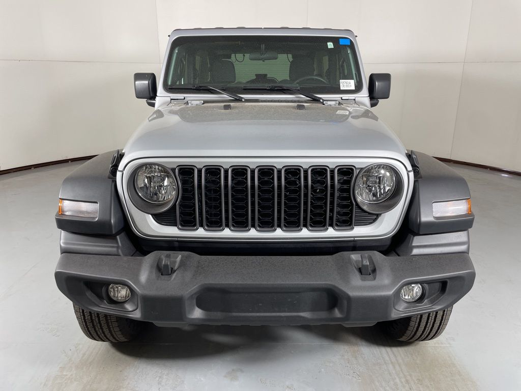 2024 Jeep Wrangler Sport photo 3