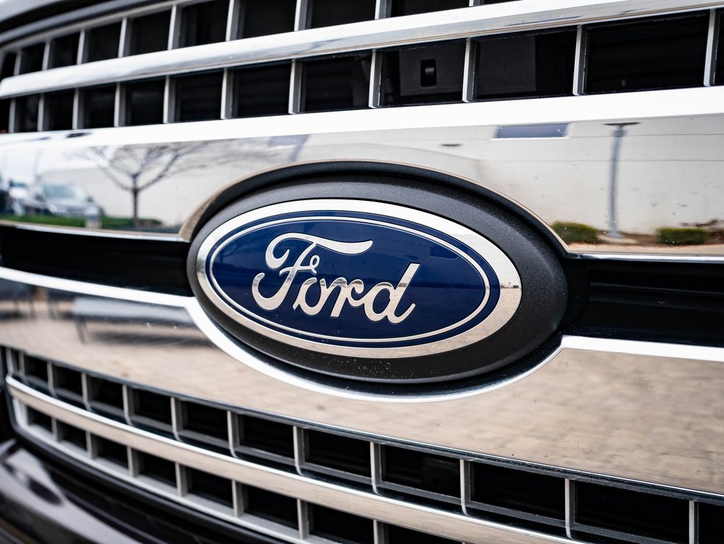 2018 Ford F-150 XLT photo 3