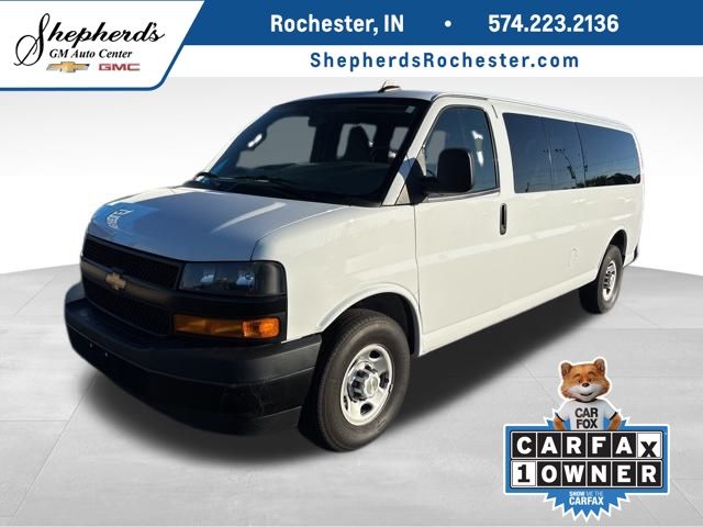 2024 Chevrolet Express Passenger LS's photo