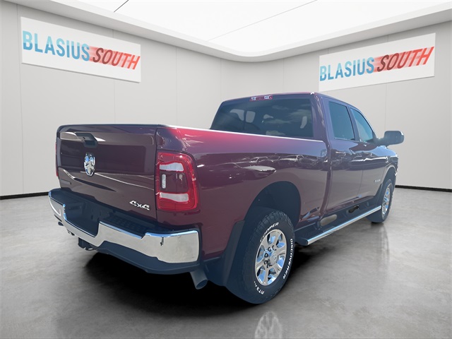 2022 Ram 3500 Big Horn photo 3