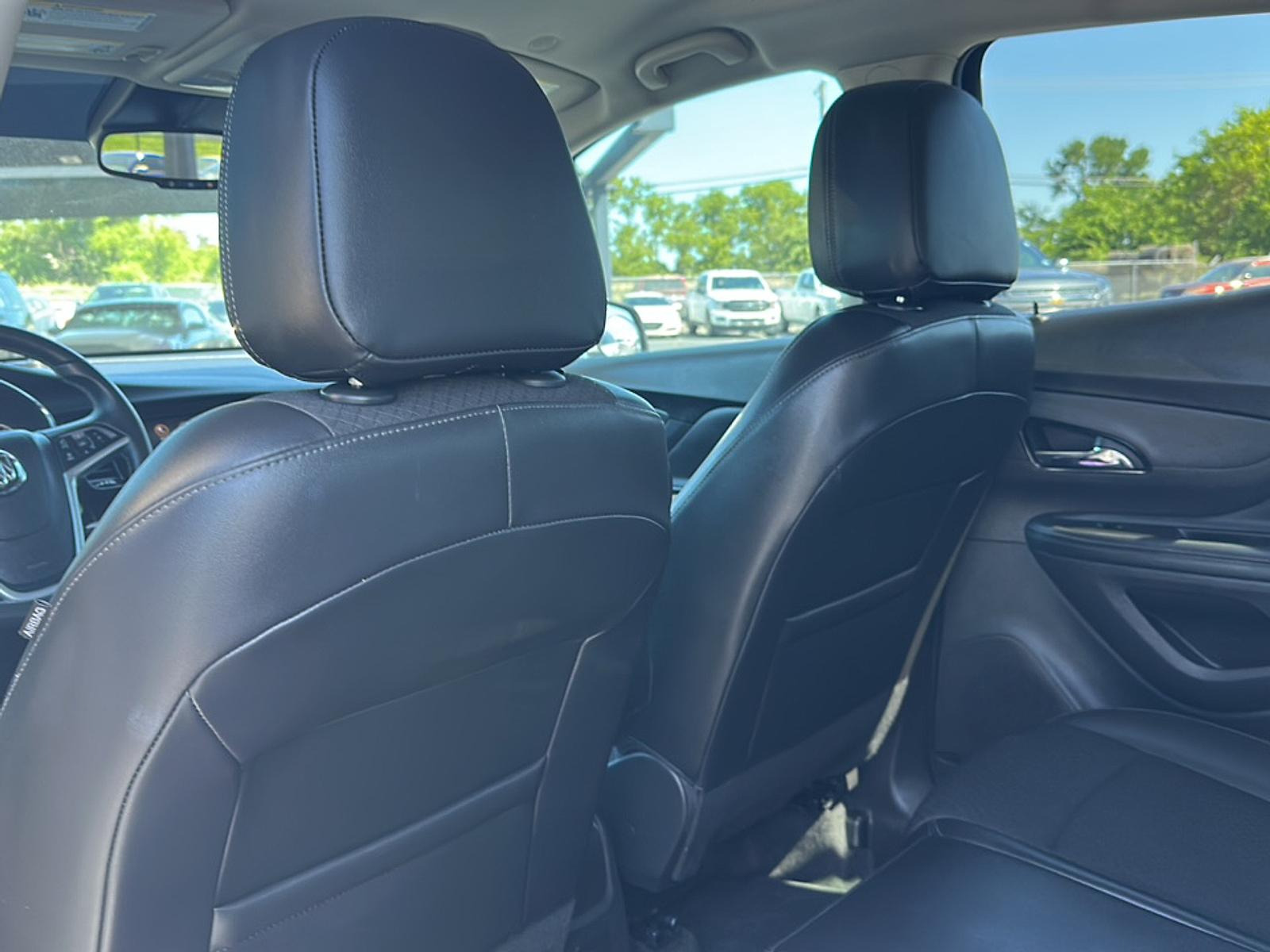 2022 Buick Encore Preferred photo 4