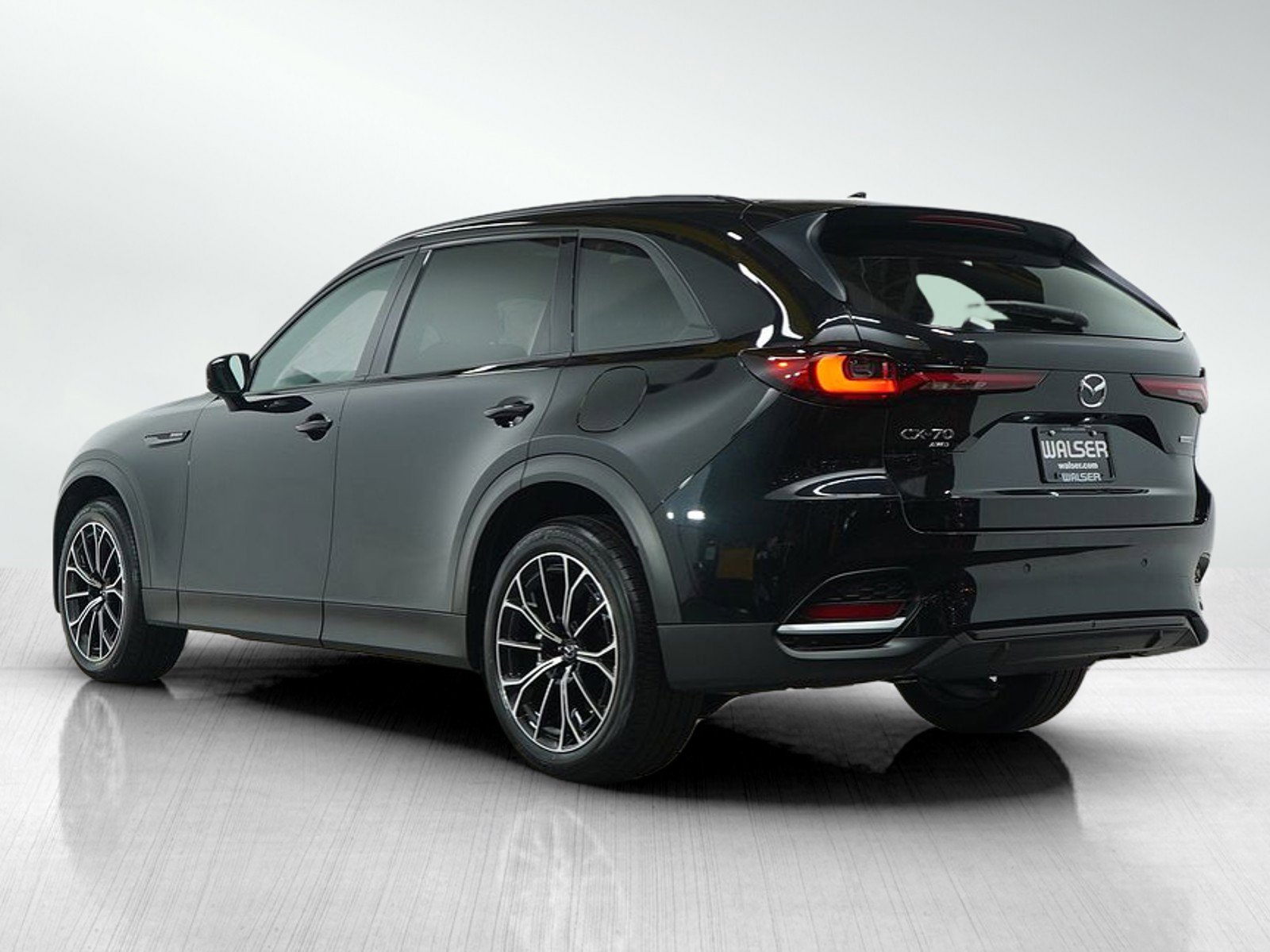 2025 Mazda CX-70 Premium Plus photo 2
