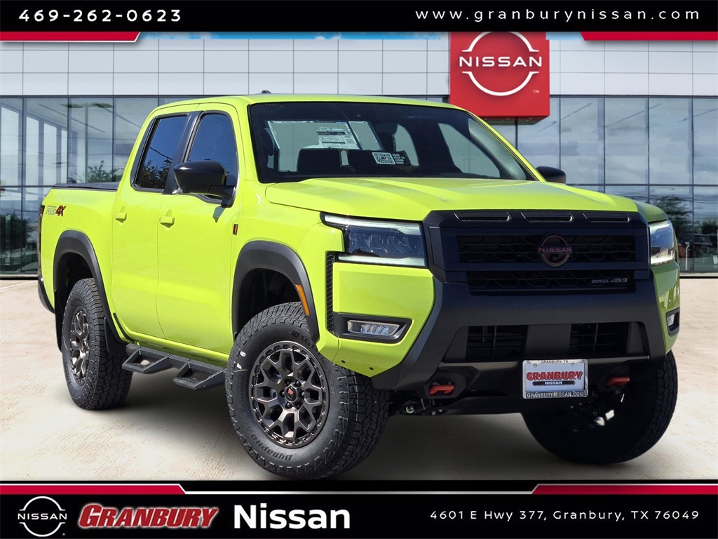 2026 Nissan Frontier PRO-4X's photo