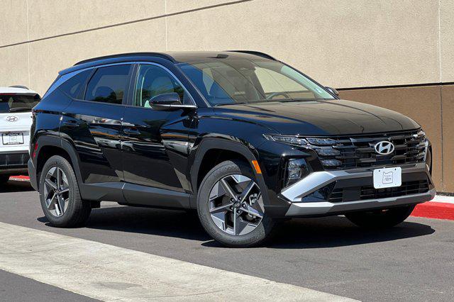 2025 Hyundai Tucson SEL photo 2