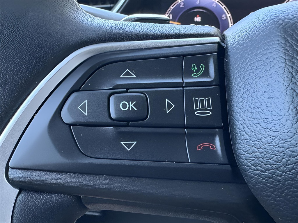 2023 Jeep Grand Cherokee Laredo photo 17