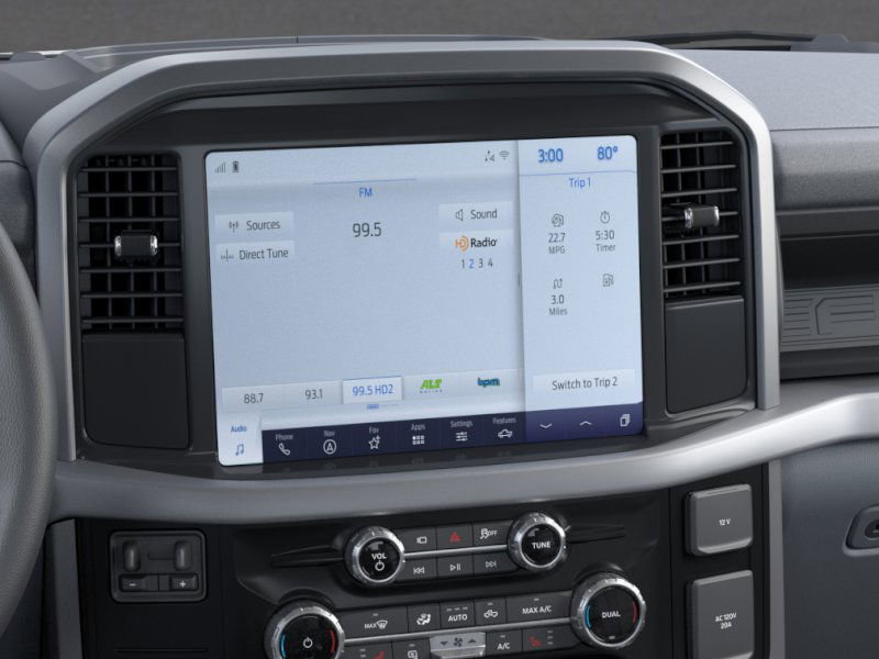 2025 Ford F-150 Lightning photo 14