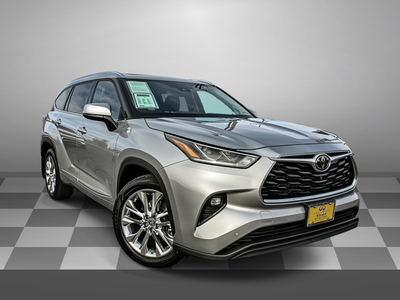2020 Toyota Highlander Limited's photo