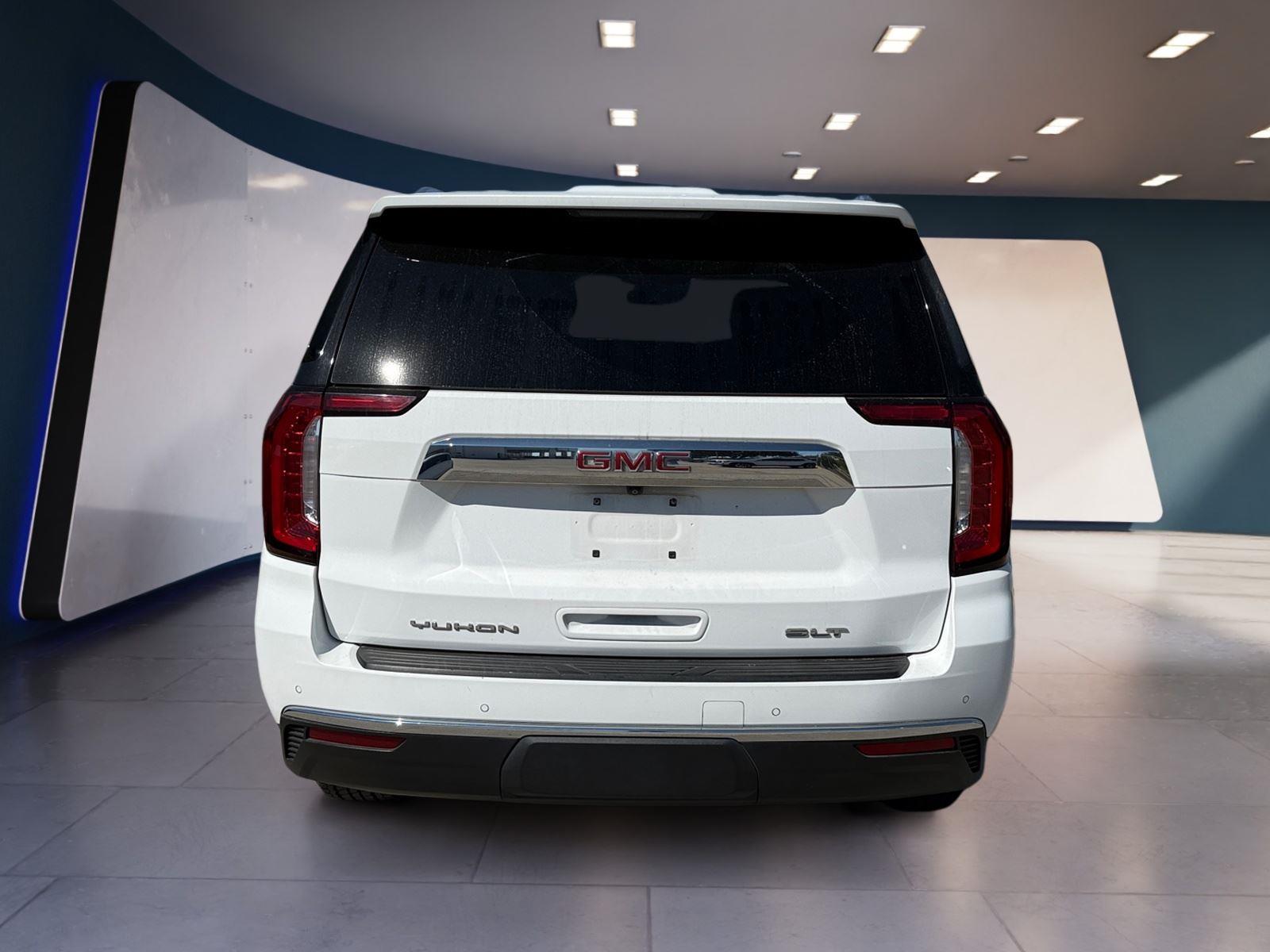 2023 Gmc Yukon SLT photo 4