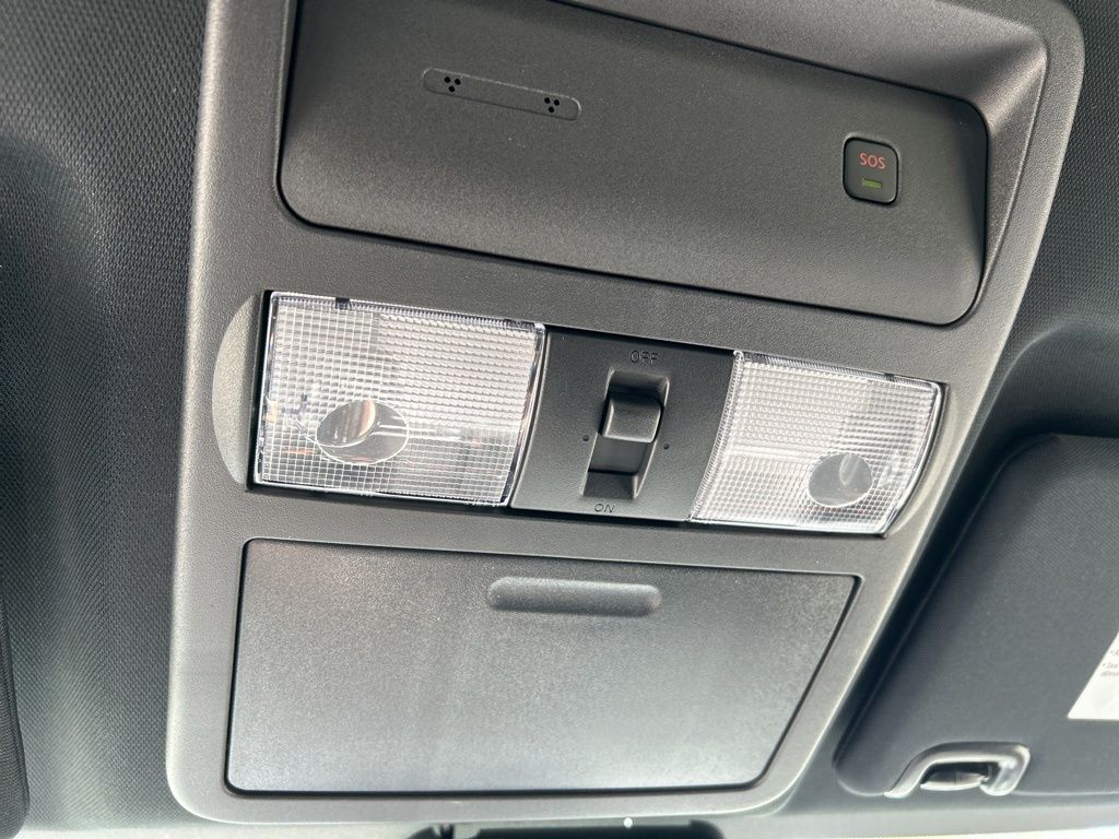 2025 Nissan Frontier PRO-4X photo 34