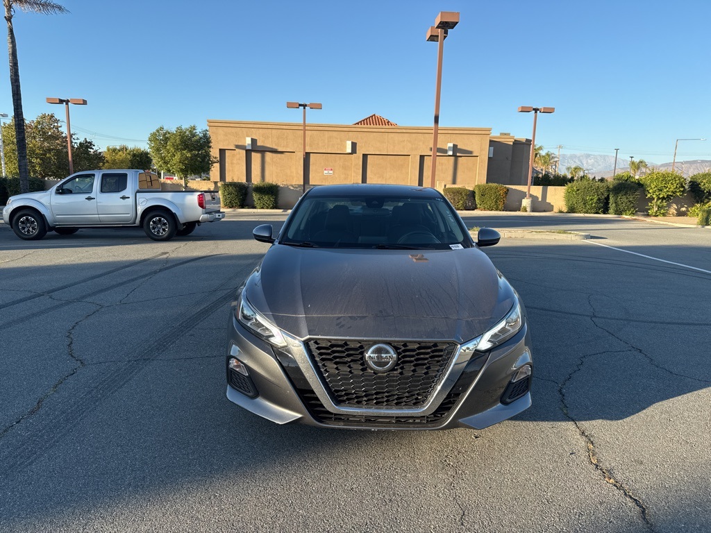 2022 Nissan Altima 2.5 SV photo 3