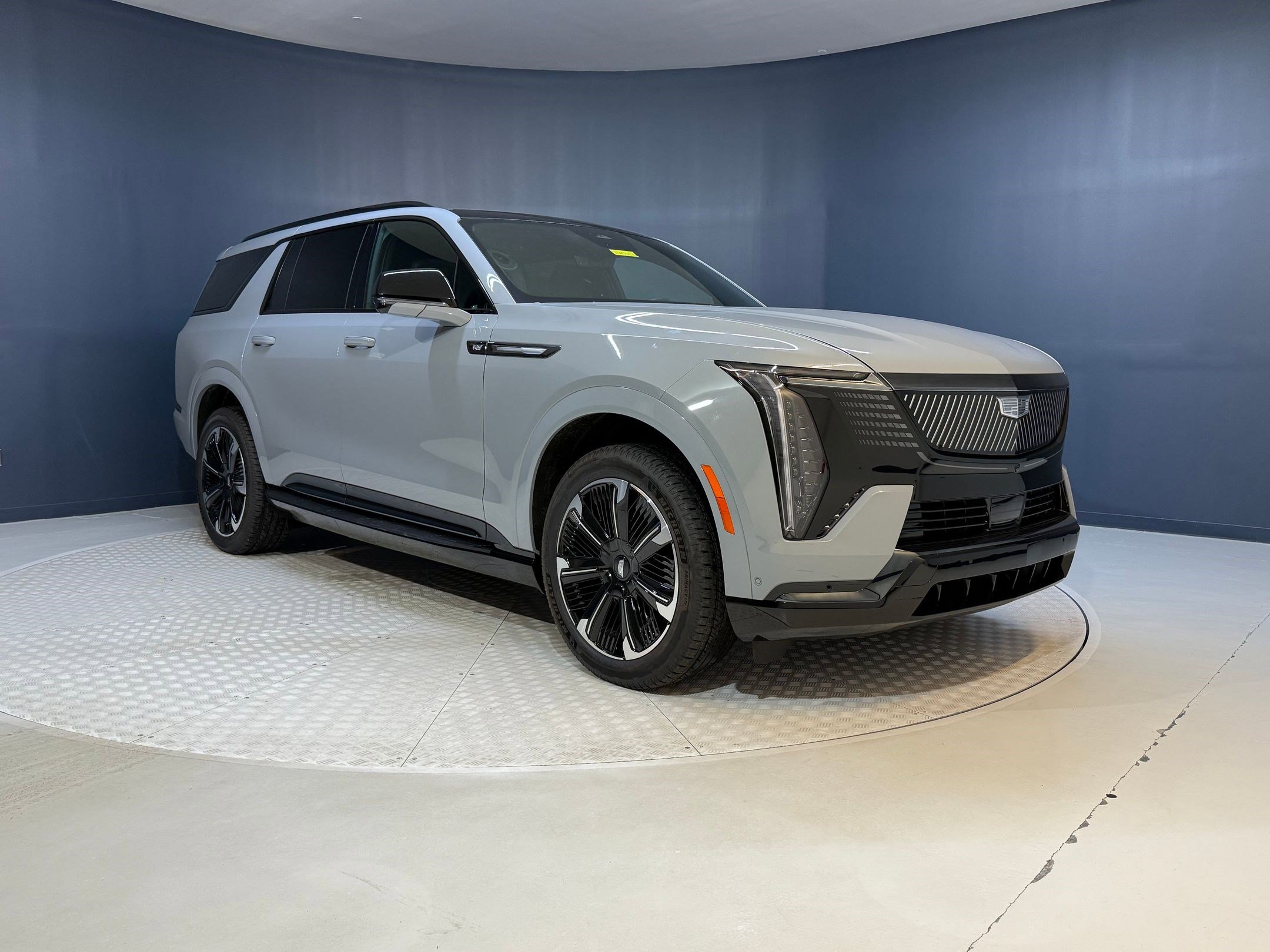 2026 Cadillac Escalade Sport photo 3