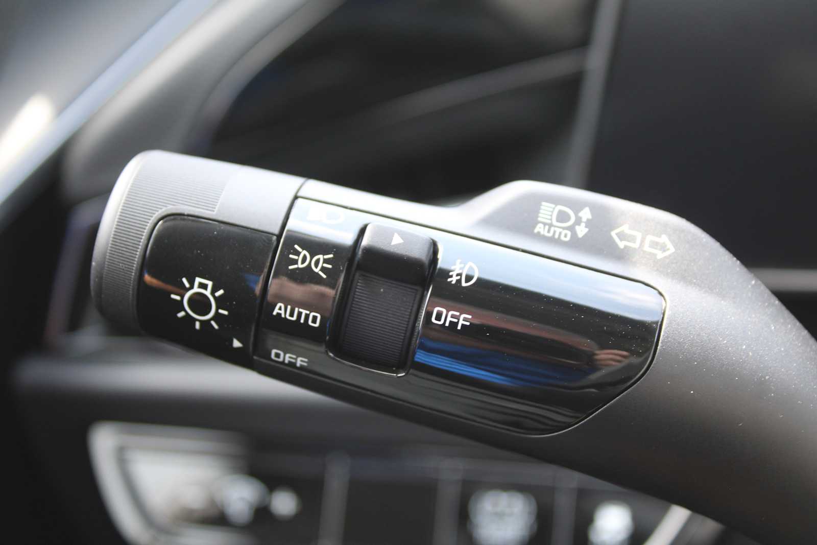 2025 Kia Niro EX Touring photo 26