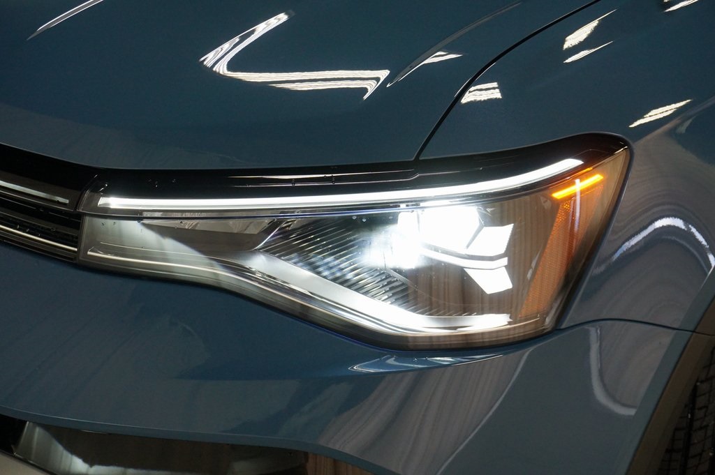 2025 Volkswagen Taos S photo 23