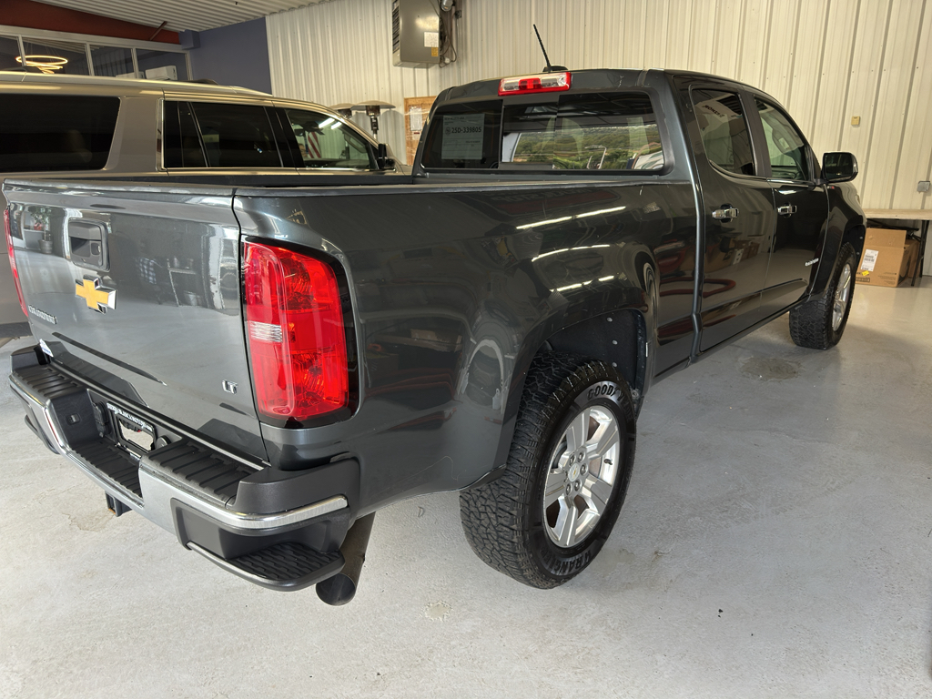 2016 Chevrolet Colorado LT photo 3