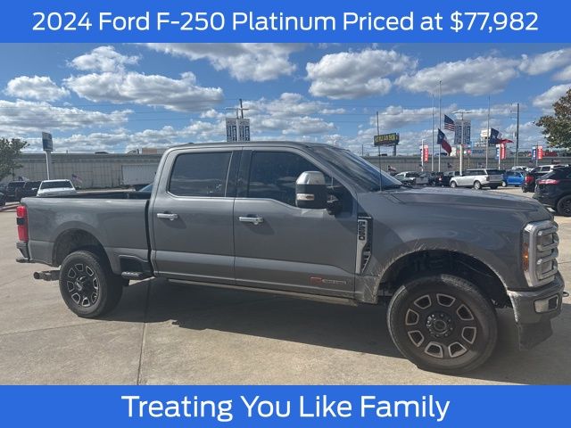 2024 Ford F-250 Super Duty Platinum's photo