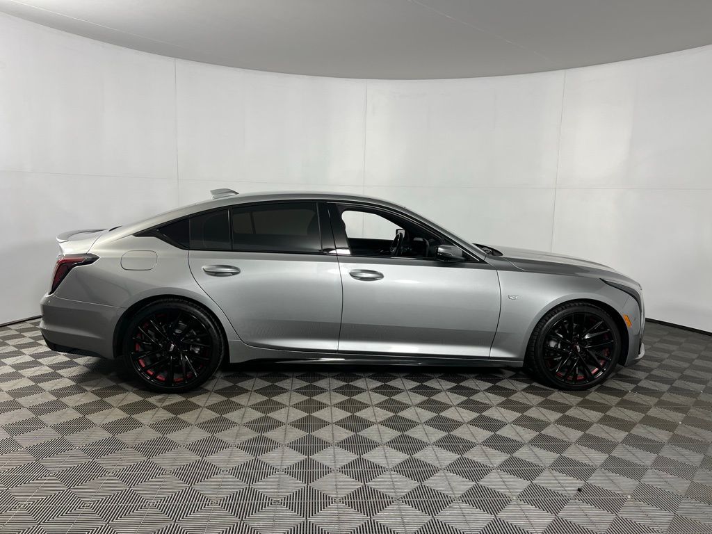 2025 Cadillac CT5 Sport photo 3