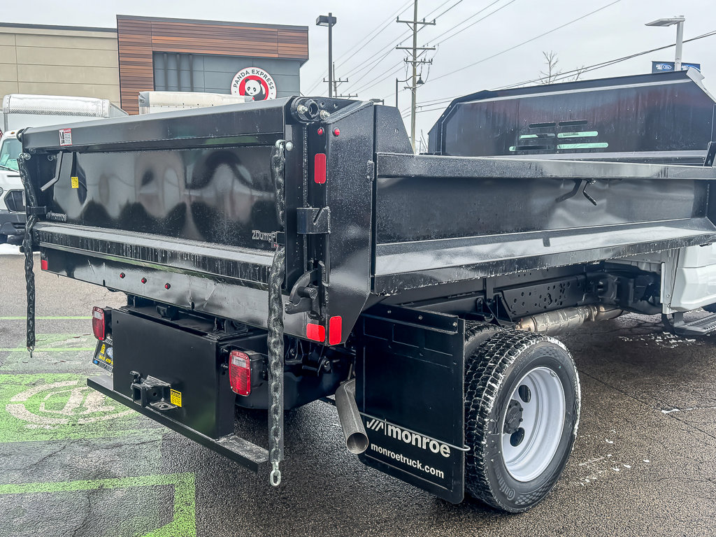 2025 FORD F-450 - Image 10