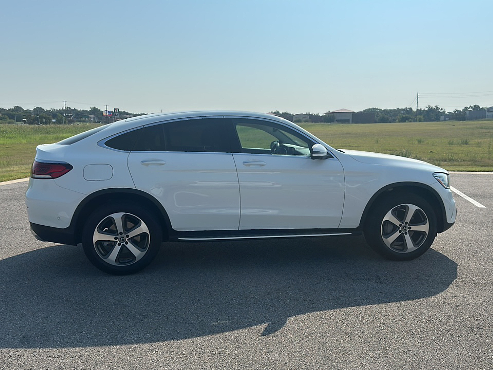 2021 Mercedes Benz GLC 300 4MATIC Coupe photo 6