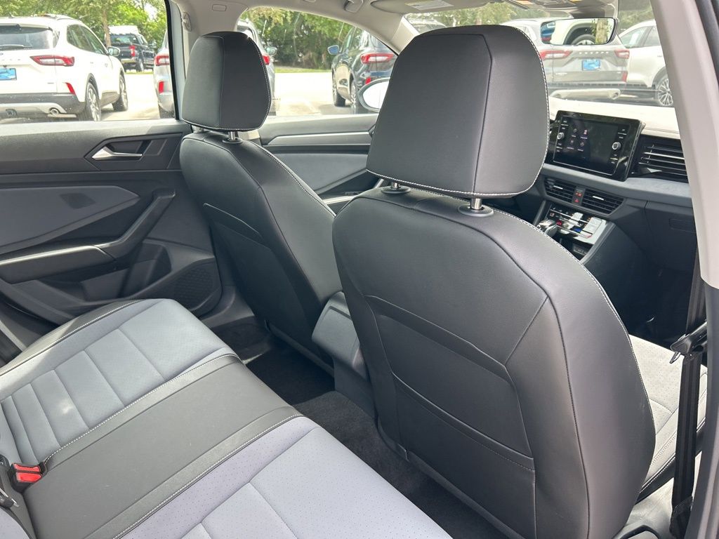 2025 Volkswagen Jetta 1.5T SE photo 40
