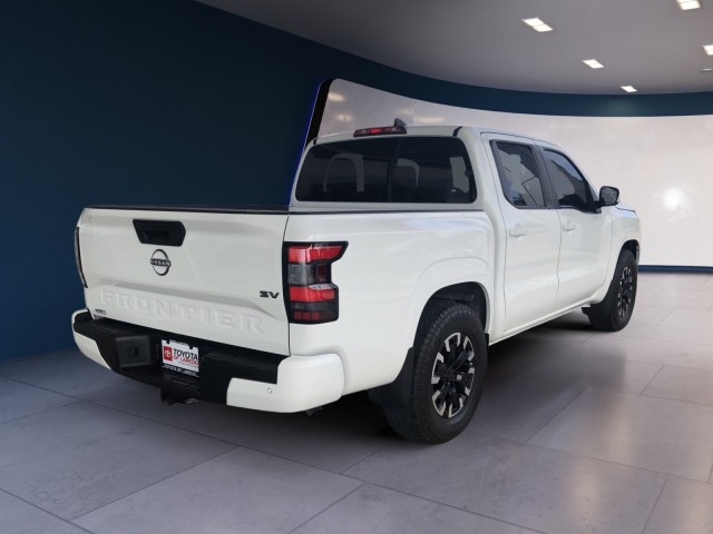 2024 Nissan Frontier Crew Cab SV photo 3