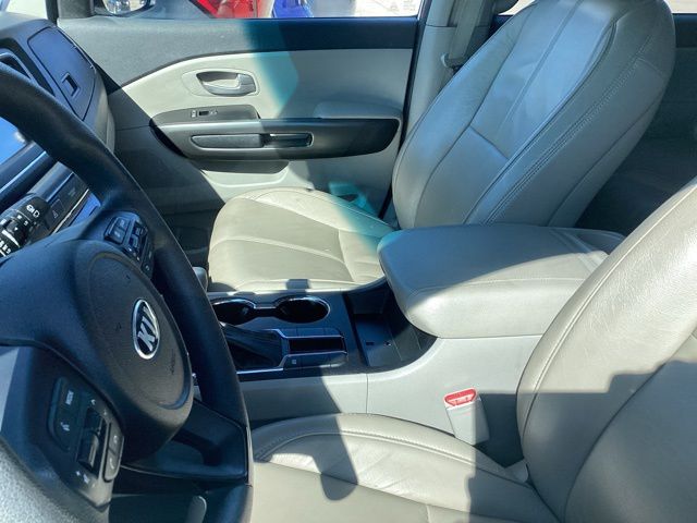 2020 Kia Sedona LX photo 11