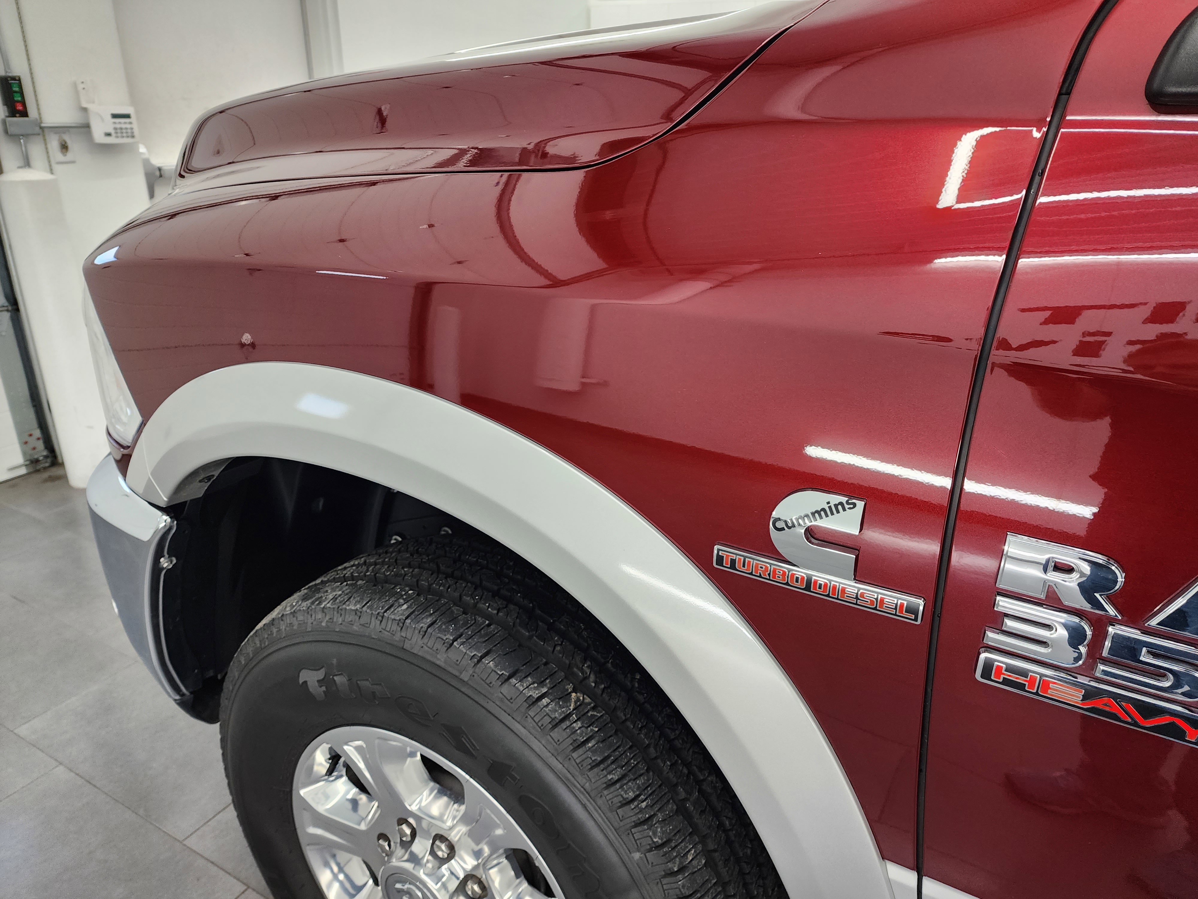 2018 Ram 3500 Laramie photo 4