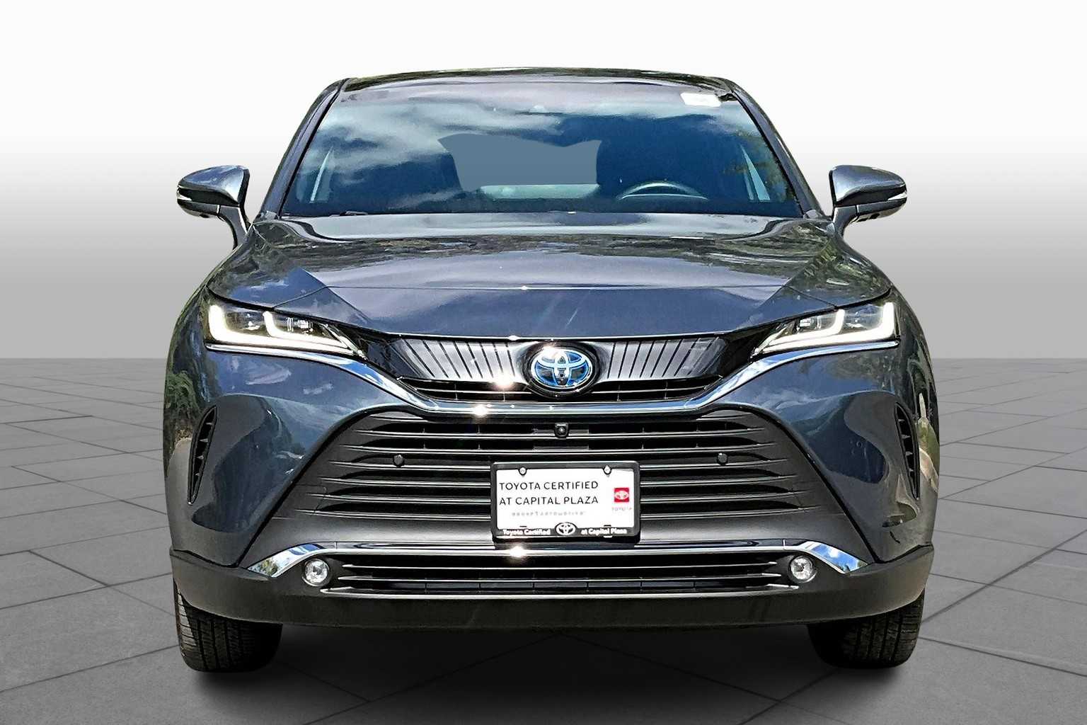 2024 Toyota Venza Limited photo 3