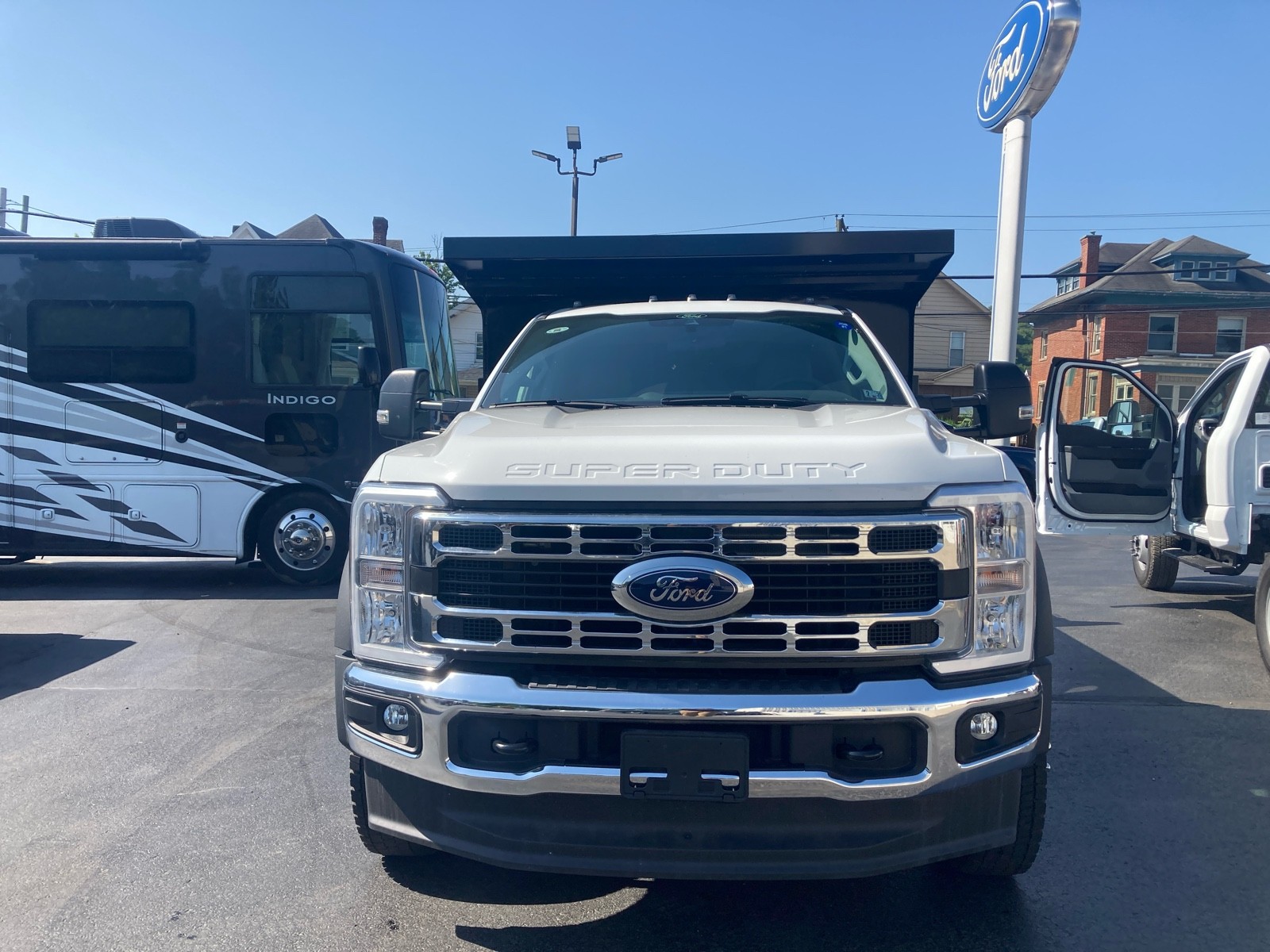 2025 Ford F-450 XL photo 3