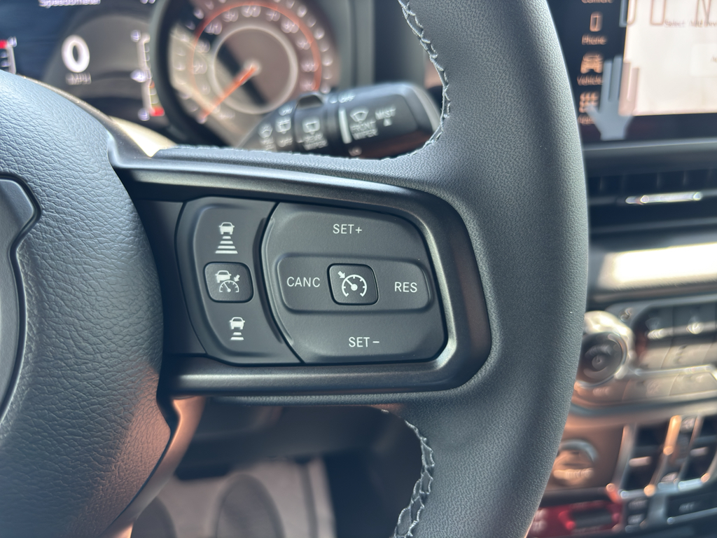 2025 Jeep Wrangler Rubicon photo 38