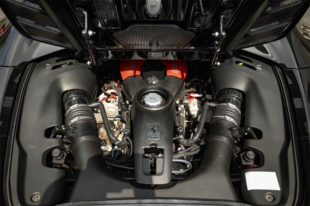 Certified Used 2018 Nero Daytona Metallic Ferrari Base image 19