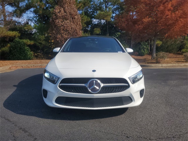 2020 Mercedes Benz A 220 photo 2