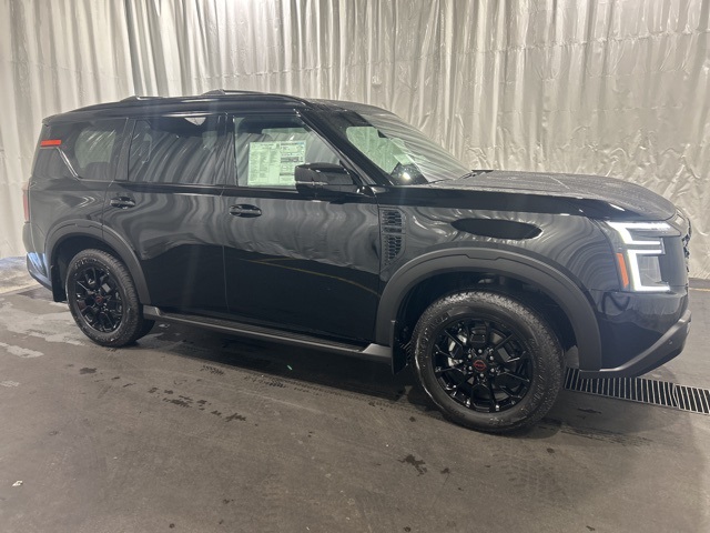 2026 Nissan Armada photo 2