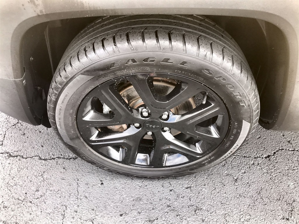 2018 Jeep Renegade Latitude North Edition photo 9