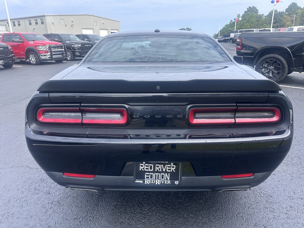2022 Dodge Challenger R/T photo 22