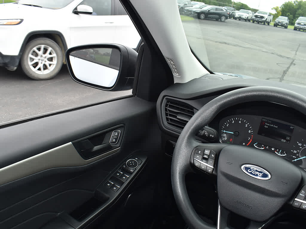 2022 Ford Escape SE photo 15