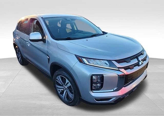 2021 Mitsubishi Outlander Sport ES photo 4