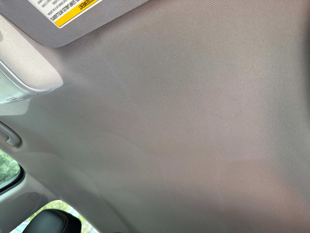 2021 Chevrolet Equinox LT photo 35