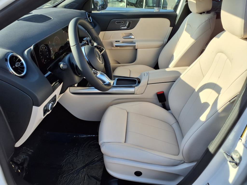 2026 Mercedes Benz GLA 250 photo 14