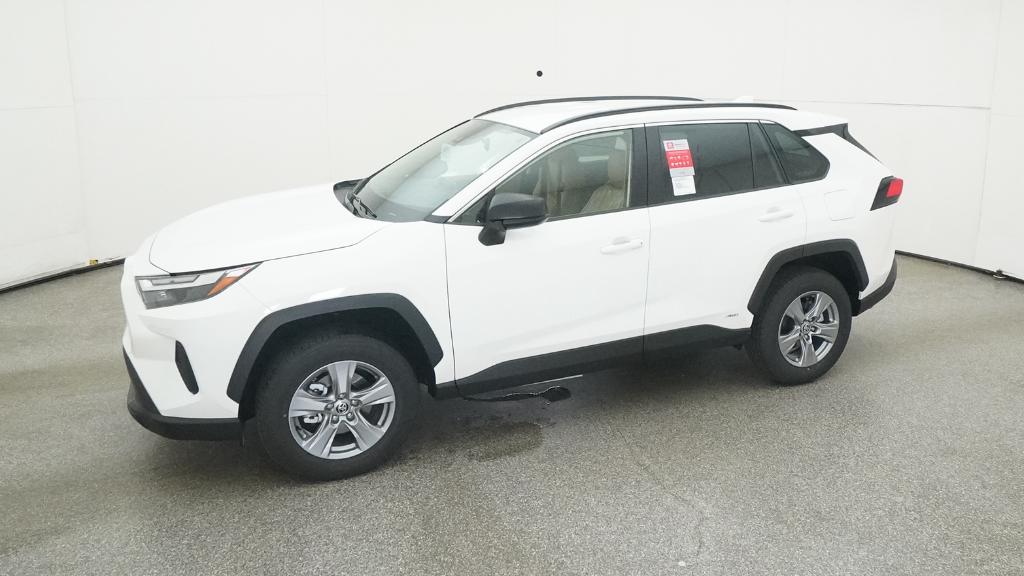 2025 Toyota RAV4 Hybrid LE photo 6