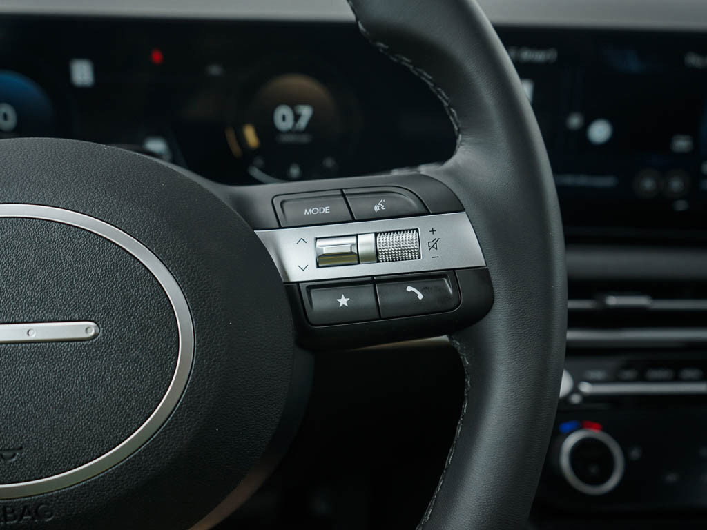 2025 Hyundai Tucson SEL Convenience photo 18